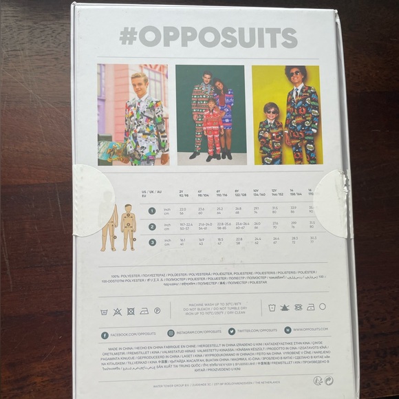 NWT OPPOSUITS
Big Boys 3-Piece Jet Set Solid Tuxedo Set FOR 2 year olds 2T - Picture 5 of 5